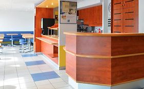 Ibis Budget Orleans Sud Comet
